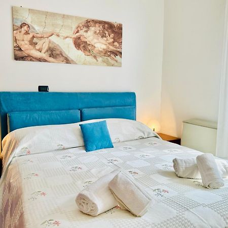Apartamento Hostdomus - Pietra Blu Pietra Ligure Exterior foto